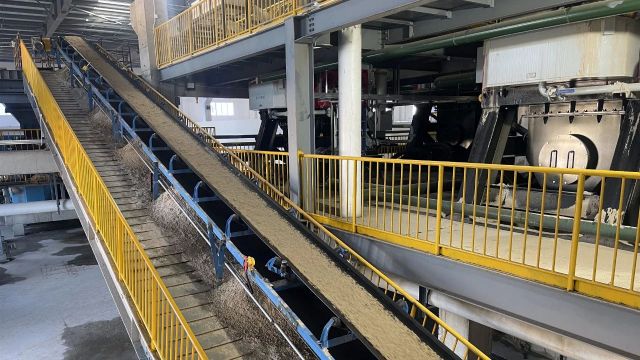 quartz sand production line in the desert 03